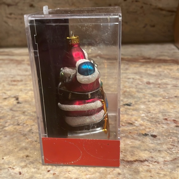 Macys Holiday Lane Santa in sleigh tree ornament - Picture 3 of 6